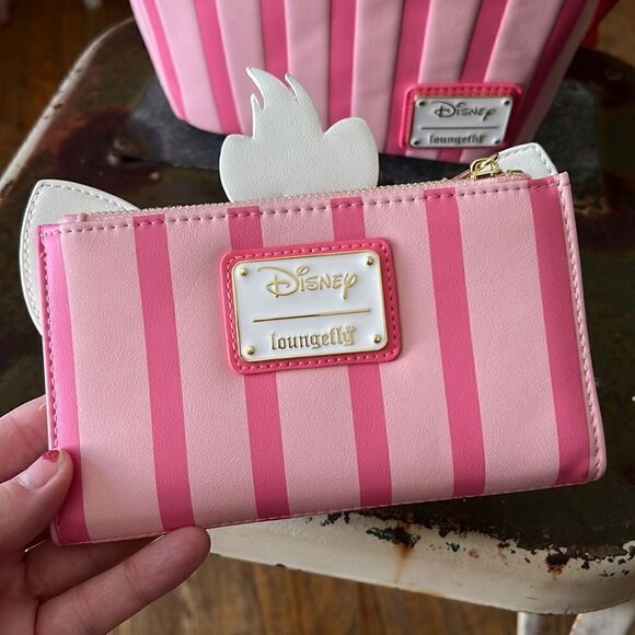 Disney X Loungefly Marie of the Aristocats Cupcake Backpack & Wallet Set - Picture 4 of 16